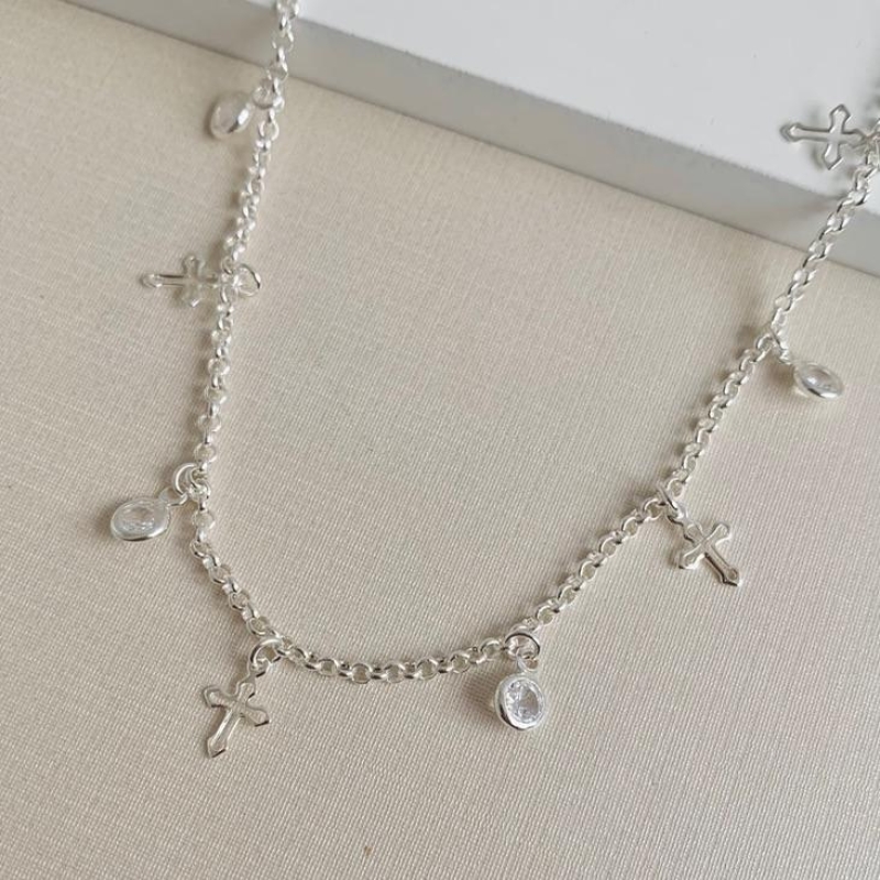 Choker elo portugues e pontos de luz e cruz