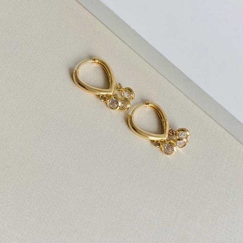 Argolinha com 3 pontos de luz