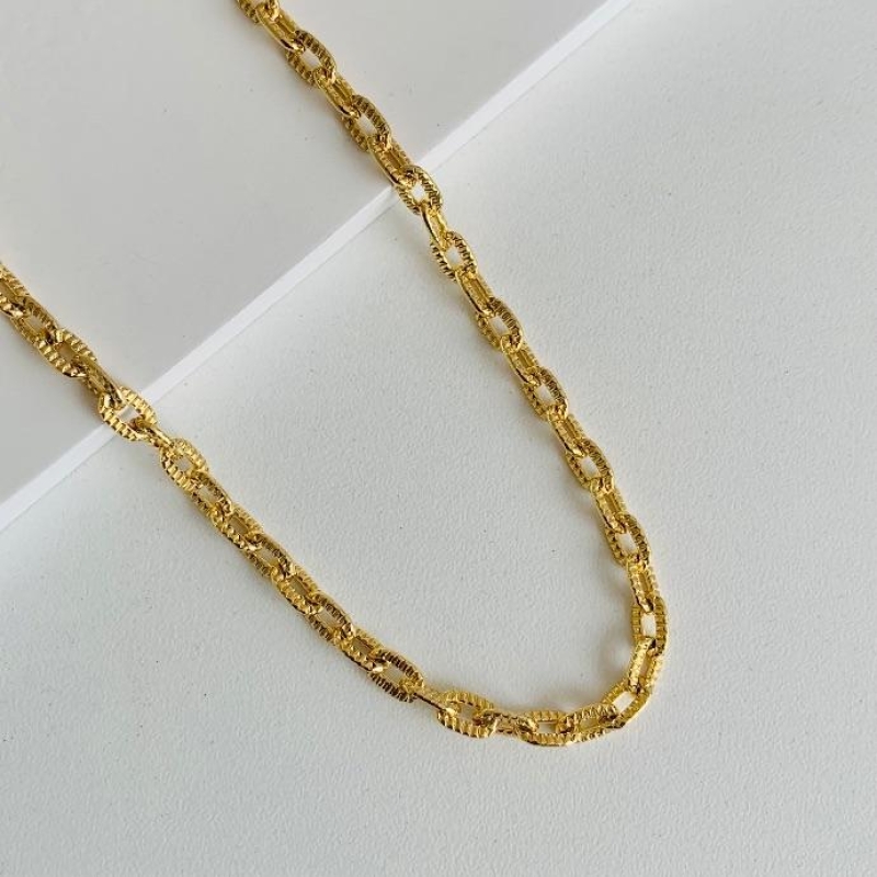 Choker elos cadeado trabalhados