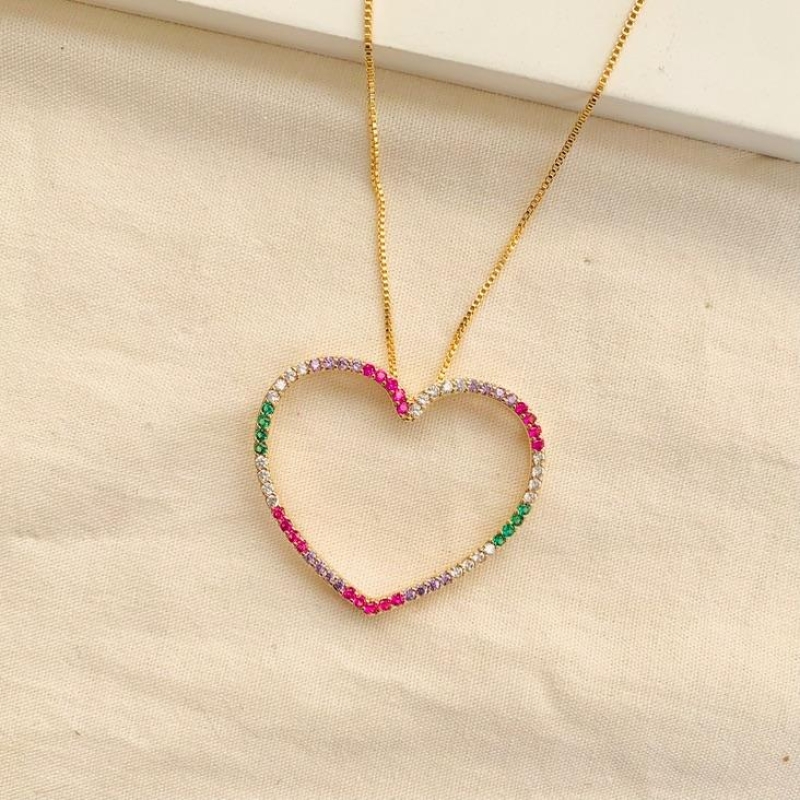 Colar luxo coração colors cravejado vazado