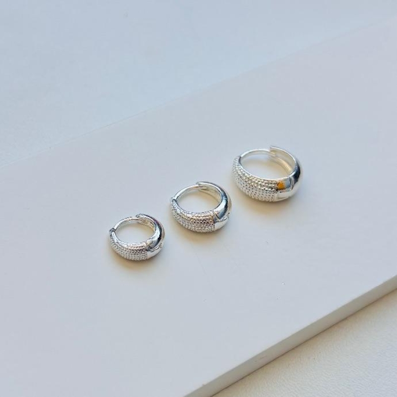 Trio de argolinha diamantada