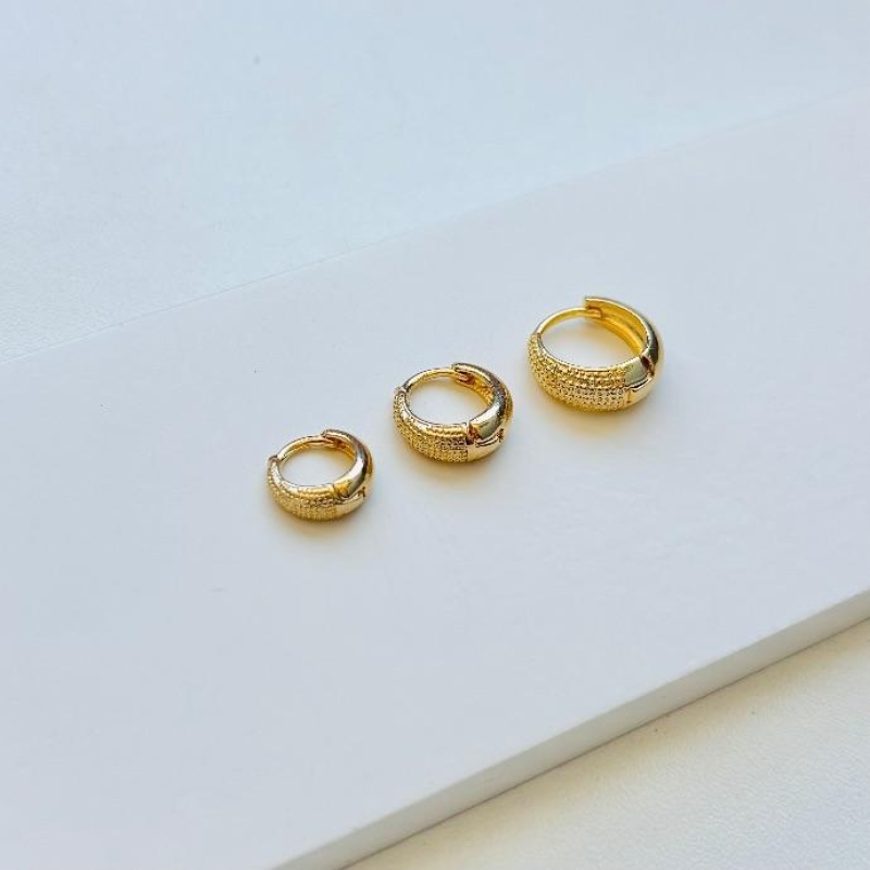 Trio de argolinha diamantada