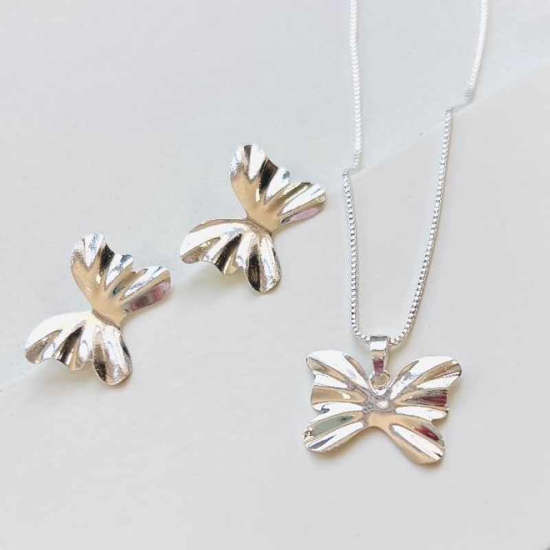 Conjunto borboleta lisa