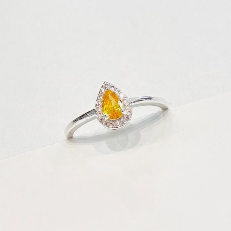 Anel gota zirconia amarela com cravejado