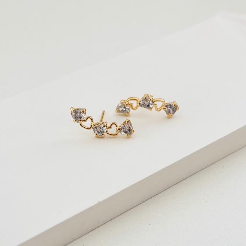 Brinco ear cuff coraçoes zirconias