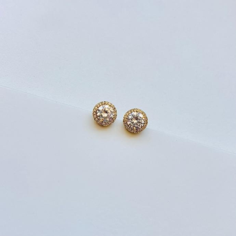 Brinco zirconia com cravejado