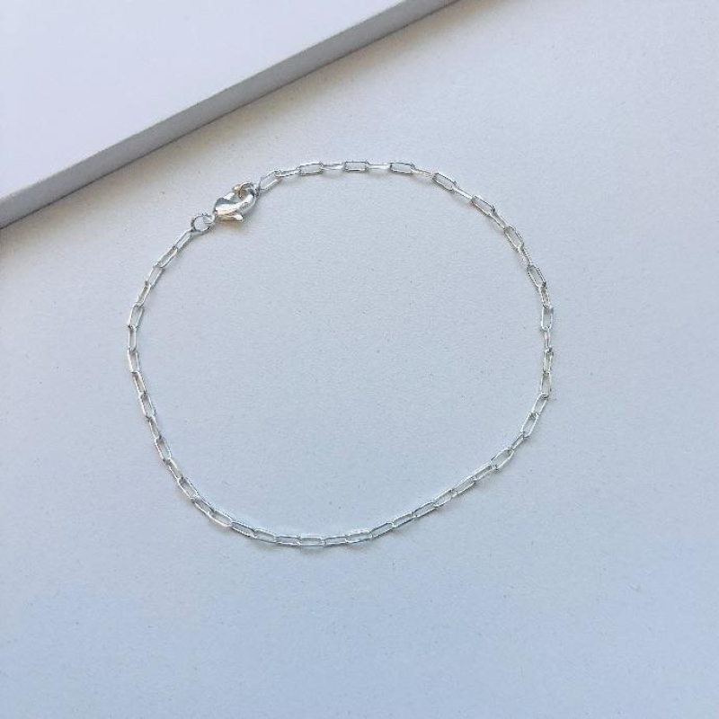 Pulseira cartier fina elo médio