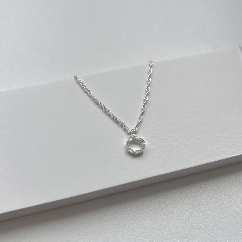 Pulseira circulo de zirconia navete