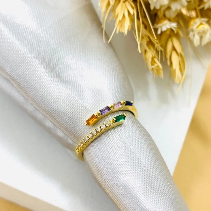 Anel cravejado com zirconias colors ajustavel