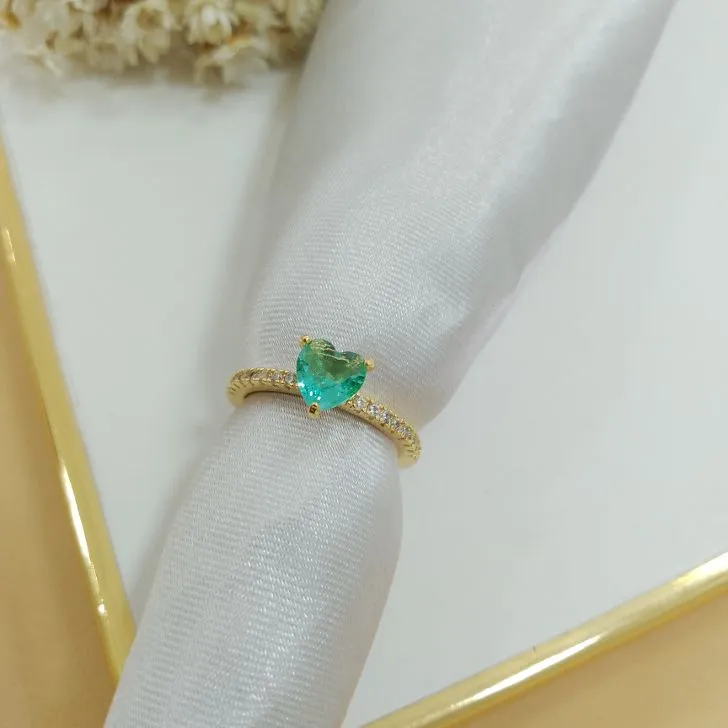 Anel solitario cravejado zirconia coração cores