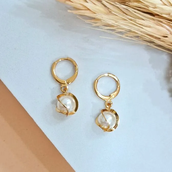 Argolinha Pérola com Detalhes