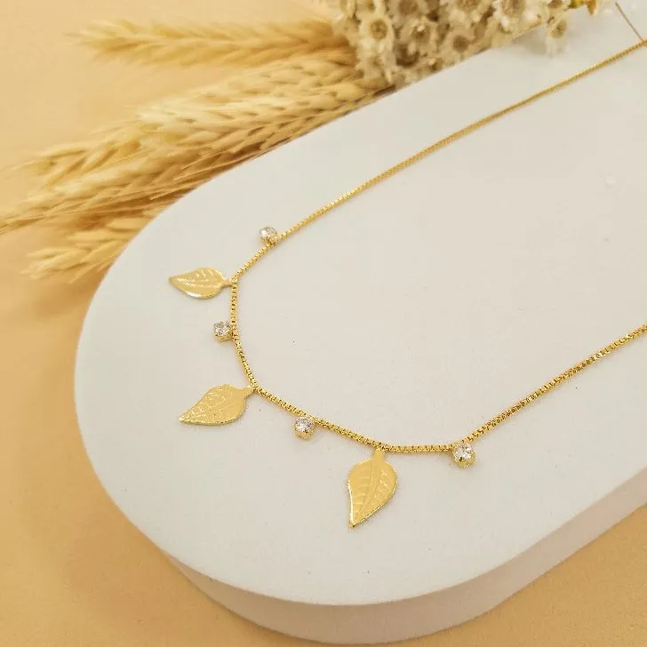 Choker folha e zircônias