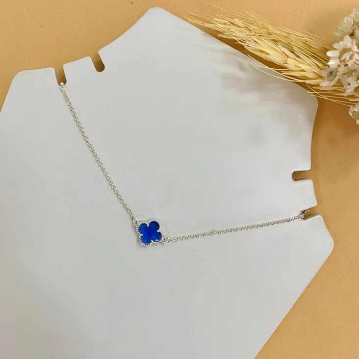 Colar 1 trevo p azul VC Prata