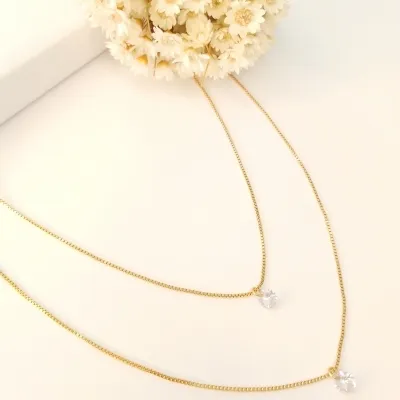 Colar duplo glamour com dois pontos de luz 