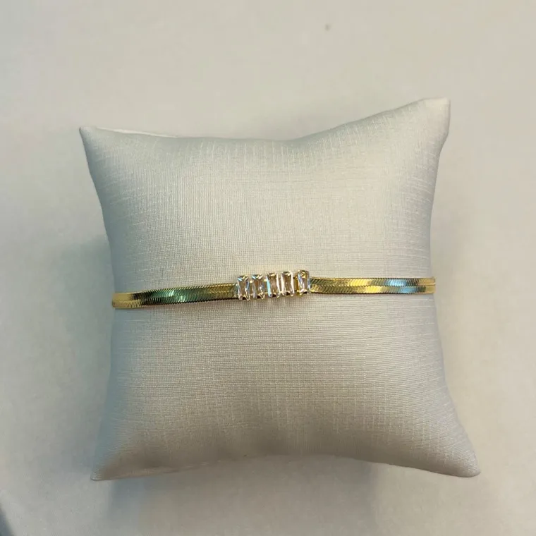 Pulseira fita com zircônias baguete