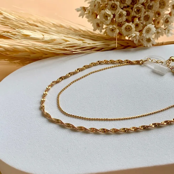 Pulseira lux fita torcida diamantada com fio dourado
