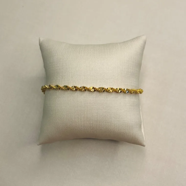 Pulseira lux fita torcida espelhada