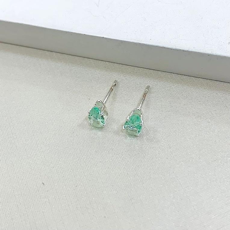 Brinco gota verde água m