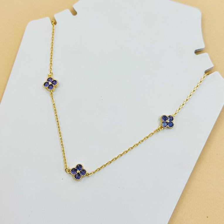 Colar trevos lavanda