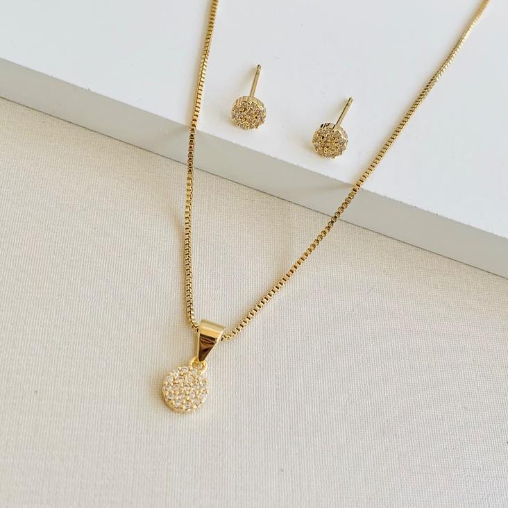 Conjunto micro circulo cravejada