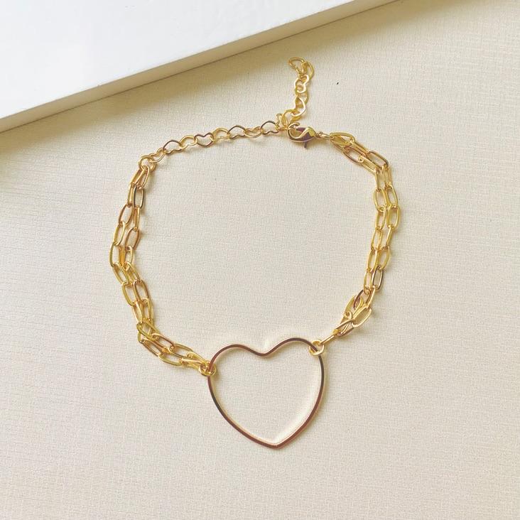Pulseira coração vazado com corrente dupla
