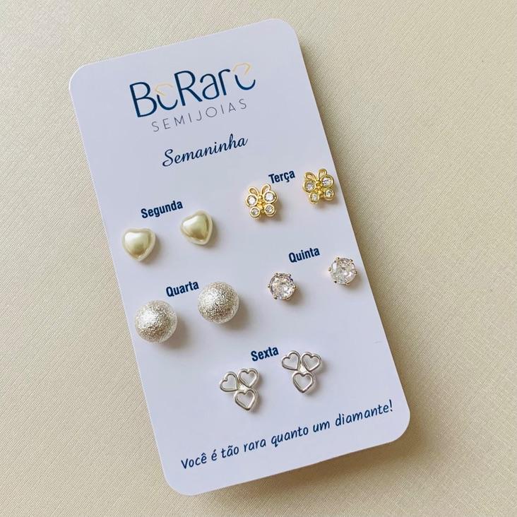 Semaninha delicadeza - bolinha escovada prata, ponto de luz, coração triplo, borboleta zirconia e perola coração