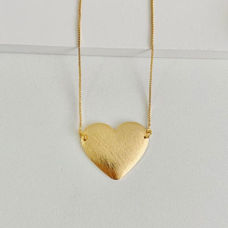 Colar coração escovado