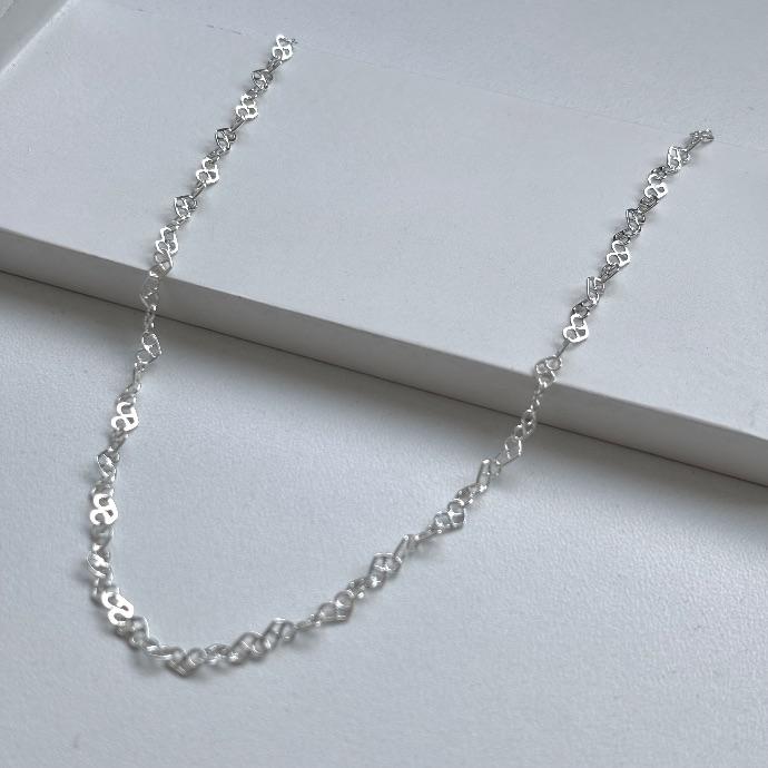 Choker corações em 3 bolinhas