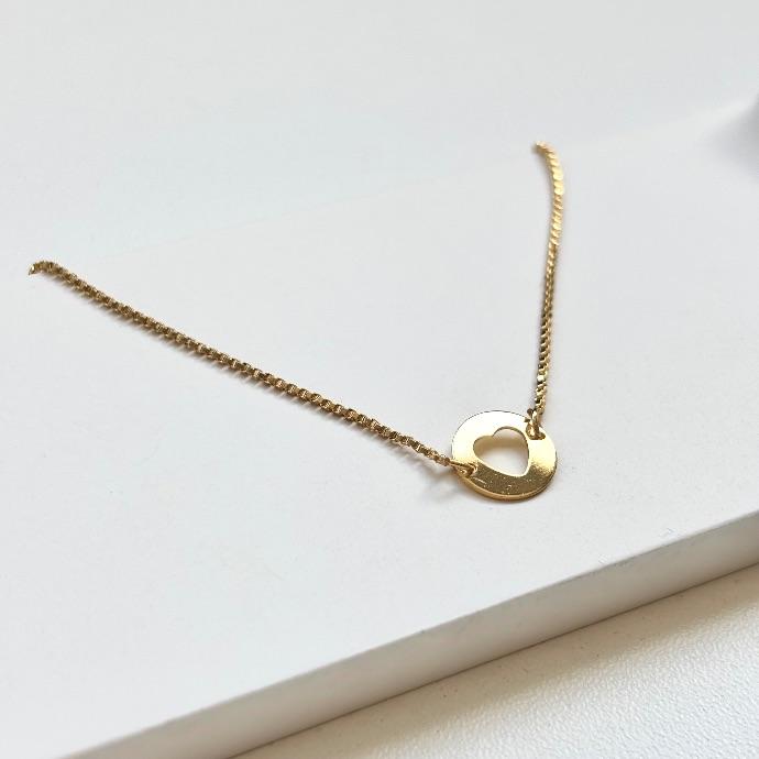 Pulseira circulo com coração