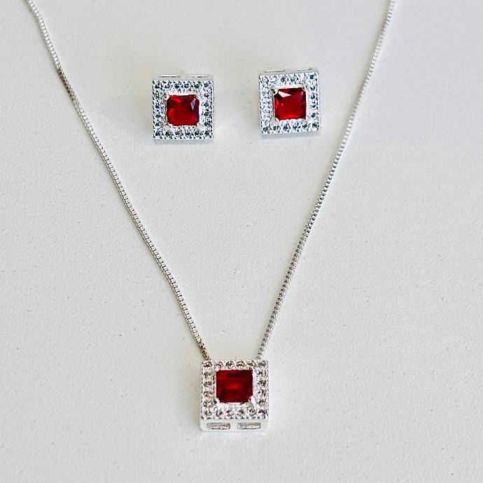 Conjunto luxo vermelho