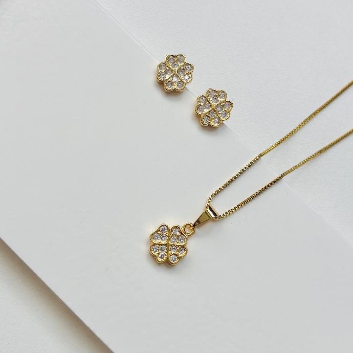 Conjunto trevinho zirconias