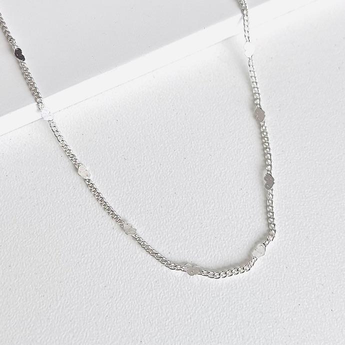 Tornozeleira luxo minimalista