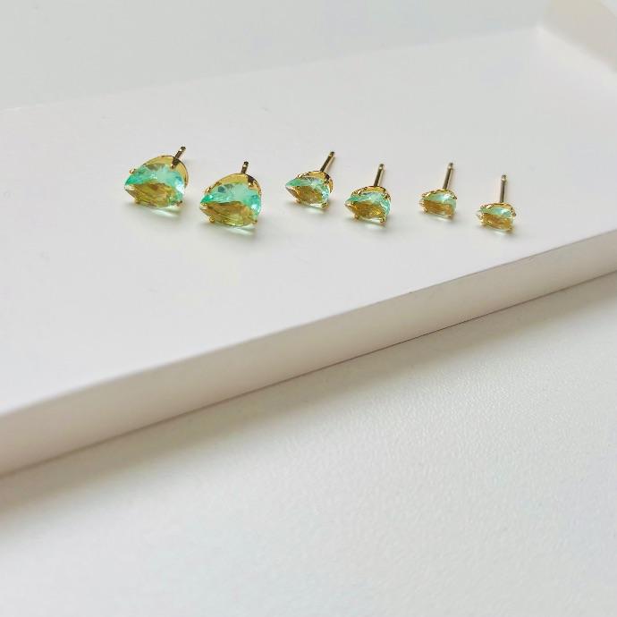 Trio gota verde água dourada