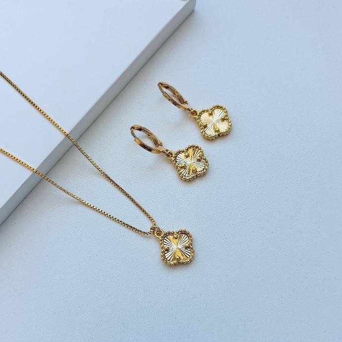 Conjunto trevinho dourado