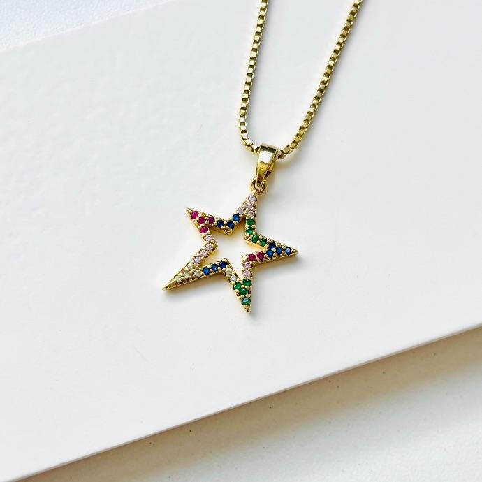Colar pingente estrela color