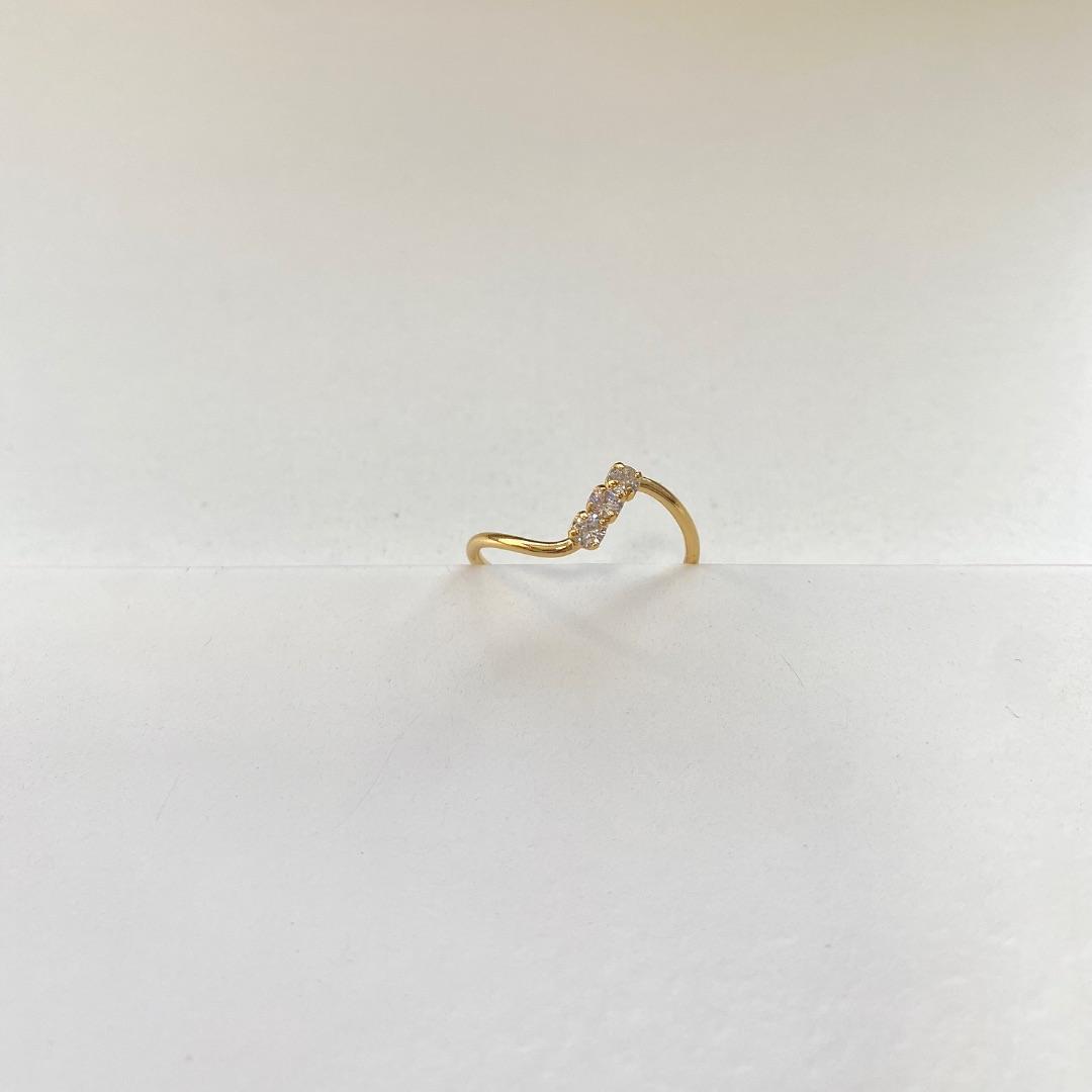 Anel tres zirconias ajustavel